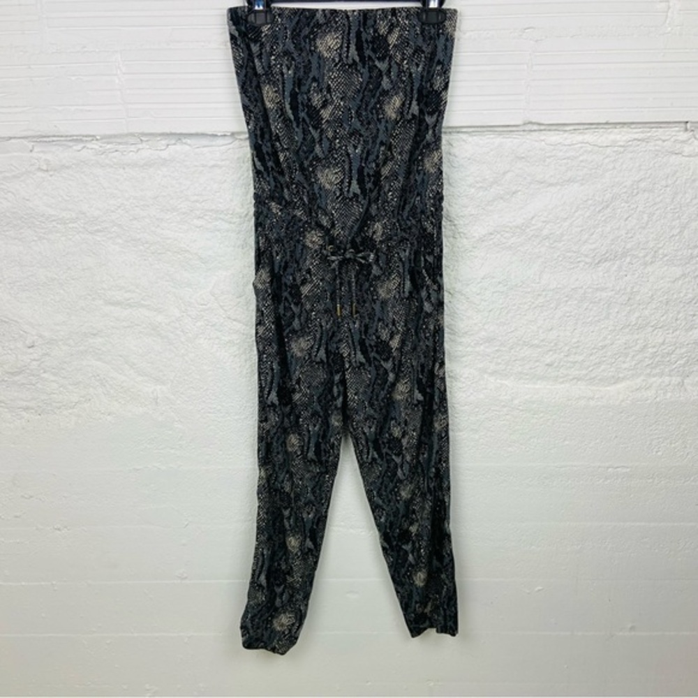 EXPRESS gray snakeskin strapless skinny jumpsuit size XS